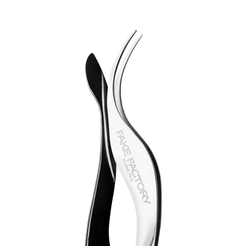 FAKE FACTORY Lash & Brow Pinzette - Well Medica Shop